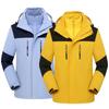 Procesamiento y Personalización de Chaqueta Delgada de Montañismo con Combinación de Colores Blanco y Negro, Simple, Moderna, Cálida y Cómoda Chaqueta de Felpa