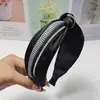 Nueva Diadema de Houndstooth Anudada para Mujer con Borde Ancho Cadena de Diamantes para Lavarse la Cara, Diadema Exterior Versátil para Salir, Estilo Coreano Retro para Mujer