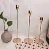 Conjunto de três peças de castiçal em ferro forjado banhado a ouro para casamento transfronteiriço, para casa, restaurante ocidental, bar, ornamento criativo de decoração de mesa