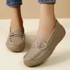 Nuevos mocasines de ajuste ancho, zapatos planos casuales para mujer con suelas suaves y empeines suaves, cómodos mocasines de talla grande para madres