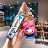 Llavero de Muñeca de Dibujos Animados Sanrio Kulomi, Colgante de Máquina de Bolas, Llavero Lindo para Bolsos, Pequeño Regalo al por Mayor