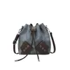 Bolsa Transversal Estilo Balde Simples Personalizada para Mulheres 2025 Outono Inicial Nova Moda Estilo Coreano Laço Fechamento por Cordão Costura Bolsa de Ombro