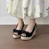 Zapatos de Playa de Cuña con Plataforma Impermeables de Boca de Pez Suela Gruesa de Tacón Alto 2025 Primavera Sandalias Tejidas con Cuerda de Cáñamo y Lazo para Uso en Exteriores