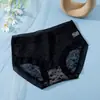 Puro Deseo Estilo Francés Ropa Interior Femenina Sin Costuras de Encaje Floral Sexy Calada de Malla Fina Anti-Rizo Bragas Triángulo para Niñas
