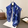 Bufanda Impresa Elegante de Seda Artificial, Chal de Alta Gama, Pañuelo Versátil para el Cuello, Pañuelo Cuadrado Pequeño, Pañuelo para la Cabeza, Bufanda para Mujer