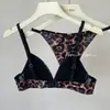 Suprimento de Comércio Exterior Europeu e Americano Francês Sexy Cetim Triângulo Copo Lingerie Fina Sem Fio Confortável Conjunto de Sutiã Calcinha T