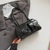 Bolso Boston Retro Portátil de Nicho para Mujer 2025 Verano Nueva Moda Bolso de Hombro Cruzado de Gran Capacidad