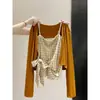 Conjunto de Duas Peças: Top Regata Xadrez Irregular Retrô + Cardigã