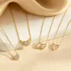 Colar de Aço Titânio em Estoque com Zircônia em Formato de Coração, Corrente para Clavícula, Pingente de Coração de Nicho Levemente Luxuoso, Colar Feminino Versátil Atacado