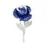 Broche de rosa con incrustaciones de piedras preciosas de alta resistencia para mujer, disponible en dos colores, lleno de diamantes, diseño de hojas y ramas, adecuado para trajes y banquetes, suministro al por mayor