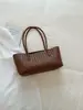 Bolsa Tote Retrô de Grande Capacidade para o Dia a Dia Transfronteiriça Bolsa Feminina 2026 Novo Estilo Tecida Moda Versátil Ombro Único Bolsa de Ombro