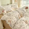 Juego de ropa de cama de cuatro piezas de terciopelo de leche engrosado clase A, sábana de cama de franela de terciopelo coral, funda de edredón, juego de tres piezas para dormitorio de estudiante, invierno
