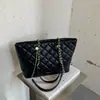 Cross2026 Otoño Nuevo Bolso de Hombro Maillard a Cuadros para Mujer Bolso Tote Retro de Alta Gama para el Trabajo