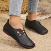 Zapatos Planos de Cuero Suave Bajos para Mujer Primavera 2026 Decoración Doble Hebilla Zapatos Cómodos para el Trabajo Mocasines Multicolores con Suela Suave