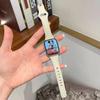 Adequado para pulseira de relógio applewatch iwatch78 geração pulseira Apple Watch S9 padrão de lichia cintura pequena soft se