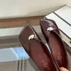 Zapatos Planos de Cuadrado de Mango Estilo Coreano Nuevos para Primavera 2026 para Mujer con Hebilla Metálica Slip-On Bajos Poco Profundos para Mujer