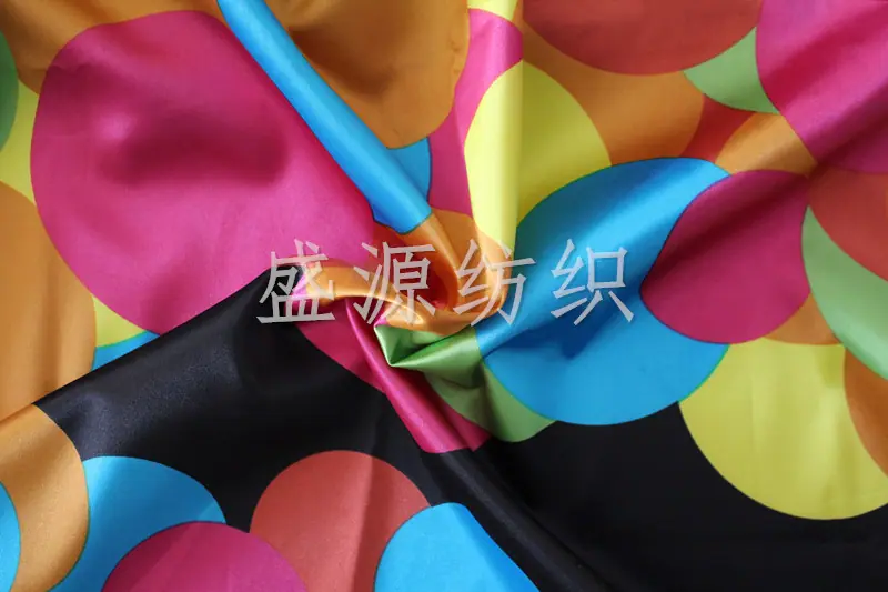 色丁彩球1