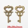 Accesorios de joyería de aleación vintage DIY colgante de collar de llave de bronce antiguo ventas directas de fábrica
