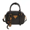 Bolsa feminina outono e inverno bolsa de mão vintage 2024 nova simples moda pequena quadrada bolsa PU grande capacidade bolsa mensageiro