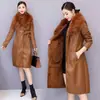 Jaqueta de Couro de Inverno para Mulheres com Gola Grande de Pelo, Forro de Lã, Acolchoada, Comprimento Médio, Estilo Coreano, Novo Casaco de Couro Slim-Fit com Ajuste na Cintura Europeu e Americano