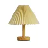 Lámpara de mesa de madera para mesita de noche del mundo del arte, lámpara creativa simple para dormitorio, madera original, estilo japonés, pantalla plisada, accesorio de iluminación ambiental, hierro