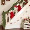 Produtos Transfronteiriços Incluem Decorações de Mesa, Enfeites de Escada, Enfeites de Porta de Pinheiro de Natal de Rattan Pe com Material de Toque Suave