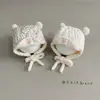 Bonito Sombrero de Felpa Grueso de Algodón con Protección para las Orejas Estilo Otoño e Invierno para Niños y Niñas, Cálido y a Prueba de Viento Sombrero Lei Feng
