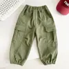 Wind Valley 2026 Outono Nova Tendência Cool Personalizado Infantil Bolso Grande Calça Cargo Versátil Solta Casual para Meninos