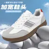 Zapatillas de entrenamiento alemanas de cabeza ancha para hombre, otoño, talla grande, horma ancha, zapatos blancos, no aprietan el empeine, superficie de cuero, ensanchados, zapatos casuales deportivos
