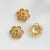 Colgantes de Flor Hueca Chapados en Oro Cobre Accesorios para Joyería DIY Accesorios para Pulseras de Cuentas Collares Materiales Venta al por Mayor