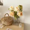 Flores Artificiales de Rosa con Borde de Goma Vintage, Flores Decorativas de Alta Calidad para Sala de Estar y Mesa de Comedor, Adornos para Mueble de TV, Accesorios para Fotos