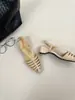 Elegantes Sandalias Cerradas con Calados Estilo Francés para Mujer, Tacón Grueso, Punta Fina, Bloques de Color, Piel Genuina, Versátiles Sandalias de Moda Estilo Romano