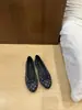 Sapatos Rasos Redondos com Bolinhas Estilo Doce 2026 Nova Moda Feminino Slip-On Sapatos de Solado Macio com Laço Design Simples Versátil