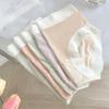 Ultra-fino Ice Silk Sense Roupa íntima feminina sem costura de cintura média Roupa íntima feminina leve Bainha para meninas Shorts triangulares respiráveis para meninas