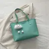 Bolso de Paja Tejida de Gran Capacidad para el Trabajo Diario para Mujeres 2026 Nueva Moda Elegante Bloqueo de Color Bolso de Hombro Bolso Tote de Moda de Este Año