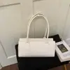 Bolso de mano vintage transfronterizo para mujer, nuevo modelo otoño 2026, bolso de hombro y axila de alta gama de gran capacidad para el día a día