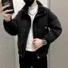 Jaqueta de Inverno Masculina Acolchoada de Algodão Espesso Marca da Moda Estilosa Popular Casaco de Algodão Jaqueta Curta Acolchoada de Algodão Masculina de Alta Qualidade