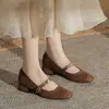 Zapatos de Mujer Jin Gang CG3013 Mary Jane de Tacón Grueso 2024 Nuevos Zapatos de Cuero para Primavera y Otoño Zapatos de Tacón Bajo Zapatos de Boca Baja de una Sola Pieza para Mujer