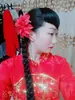 Danza Cuadrada, Danza Yangko, Trenzas de Flores Rojas, Actuación de Danza, Cabello Trenzado, Accesorios, Tocados, Trenzas Largas de Flores Rojas