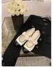 Versión de Piel de Vaca con Parche de Lazo, Punta Redonda de Piel Genuina Versátiles Juveniles Zapatos Mary Jane Bajos para Mujer, Nuevos para Primavera y Otoño