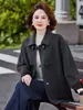 Nueva colección transfronteriza otoño/invierno: Blusas estilosas y casuales de manga corta para madres, disponibles en tallas grandes, adecuadas para mujeres de mediana edad y mayores, y perfectas como prenda exterior para primavera y otoño.