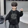 Roupas de Outono para Meninos Moletom 2026 Novo Estilo Coreano Bonito Crianças Pequenas e Médias Outono Gola Redonda Roupas Bebê Menino de Cinco Anos Manga Longa