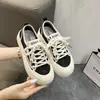 Zapatillas Transpirables Finas de Verano Tendencia Nueva Nuanfenglai para Combinar con Faldas Zapatos Blancos para Mujer 2026 Casual