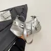 Bolsa feminina elegante estilo coreano, nova coleção outono 2026, bolsa baguette chique e sofisticada, bolsa de ombro retrô, bolsa de ombro moderna e versátil
