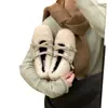 Sapatos Mary Jane baixos de pelúcia estilo delicado para mulheres, sapatos peludos versáteis de inverno com tira cruzada plana, sapatilhas estilo preppy