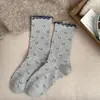 Novidade Outono Estilo Coreano Azul Sal Marinho Renda de Orelha de Madeira Meia de Cano Médio Feminina Retrô Versátil Sem Costura Estilo Floresta Estilo Acadêmico Algodão Empilhado
