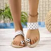 Sandalias de Tanga Planas Estilo Europeo y Americano para Mujer, Nuevas de Verano 2026 con Lunares, Chanclas de Lujo de Moda