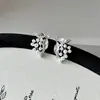 Brincos Retro Franceses de Folha Uva Pérola para Mulheres, Brincos de Nicho de Luxo Leve, Brincos de Temperamento Elegante e Exquisito