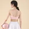 Sujetador deportivo plisado versátil de una pieza, secado rápido, transpirable, para mujer, adecuado para correr, a prueba de impactos, con un hermoso diseño en la espalda, para fitness y yoga