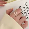 Anillo Geométrico Hueco Dulce Fresco Suave Moda para Mujer Lujo Ligero Exquisito Elegante Anillo Abierto Versátil Distintivo Anillo para el Dedo